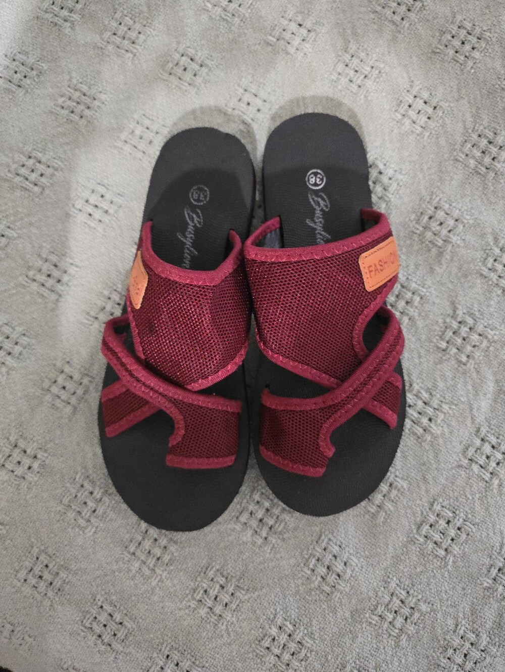 Buylun Women’s Deep Red Black Sport Sandals Size 38 Adjustable Strap 7.5